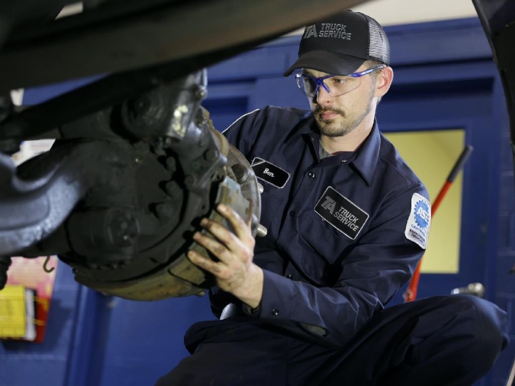 Maintenance and Tire Savings from TA Truck Service-RXO